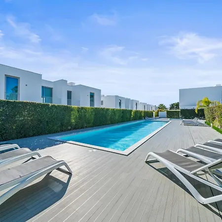 Luxury Escape Private Sunny Terrace & Pool Lejlighed *