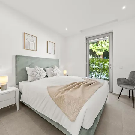 Appartement Luxury Escape Private Sunny Terrace & Pool *