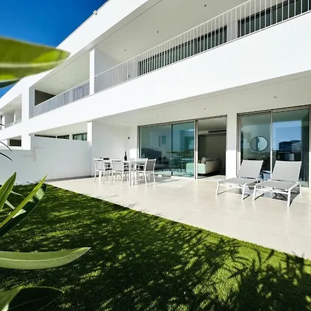 Luxury Escape Private Sunny Terrace & Pool Lagos