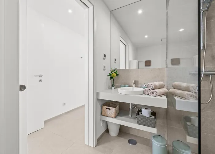 Appartamento Luxury Escape Private Sunny Terrace & Pool