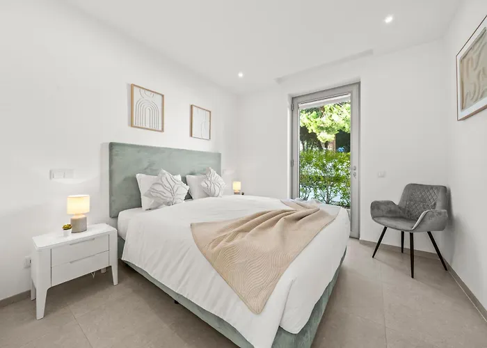 Appartamento Luxury Escape Private Sunny Terrace & Pool *