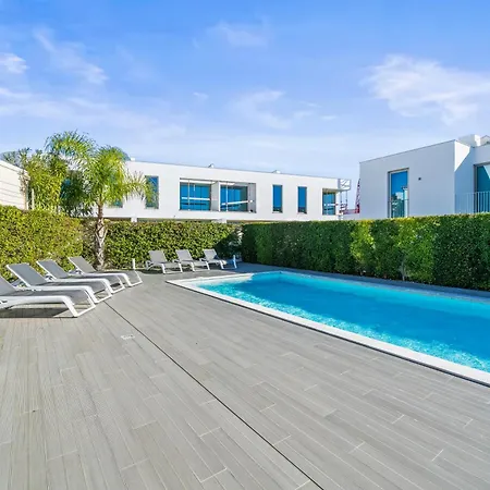 Luxury Escape Private Sunny Terrace&pool Apartamento *